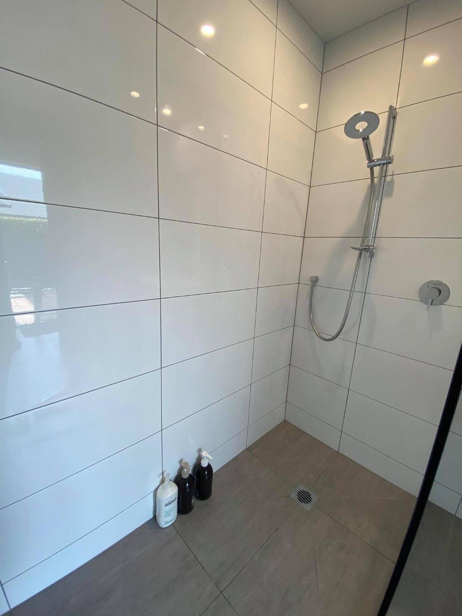 The White Room Уанака Екстериор снимка
